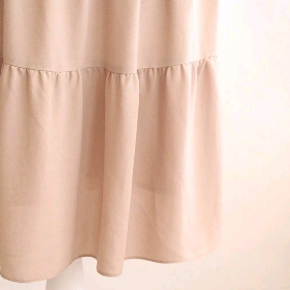 BCBG MAX AZRIA Boho Lace Bell Sleeve Dress XS Tan - Picture 5 of 6